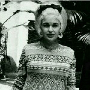 Meet your Posher, Maria